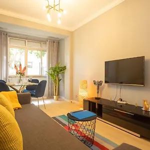 https://golden-beach-apartment-cascais.hotels-lisbon-portugal.com