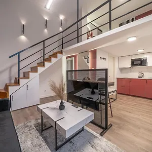 https://dohany-37-boutique-apartments-best-location-by-bqa.inbudapesthotels.com